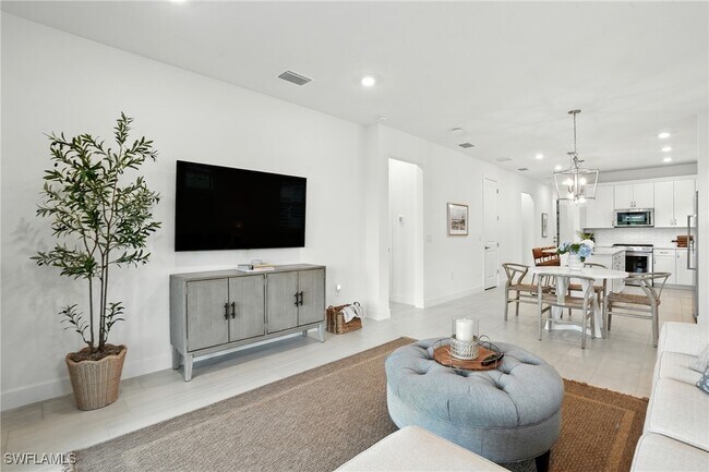 Photo - 1863 Mesa LN