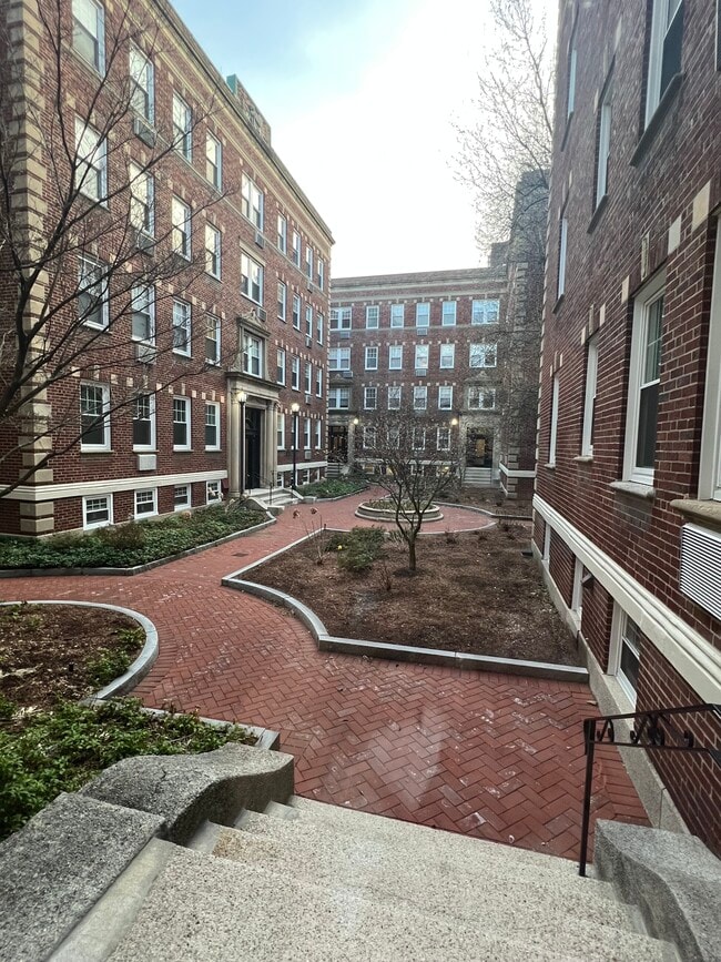 Photo - 16 Chauncy St Unit 18B