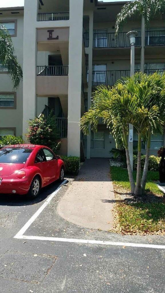 Photo - 550 SW 137th Ave Unit 101L