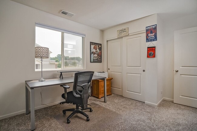1157 Amber Dr