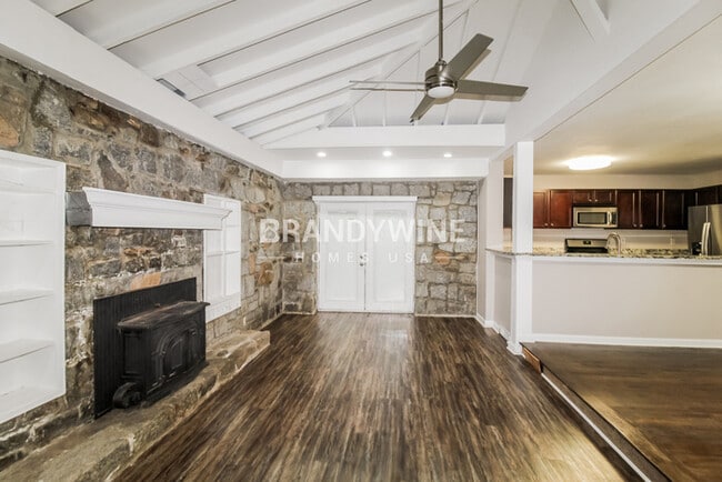 Photo - 3292 Westmart Ln