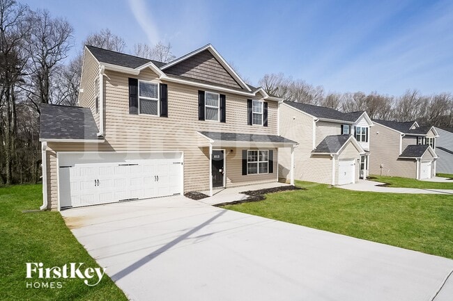 813 Pine Cir Dr