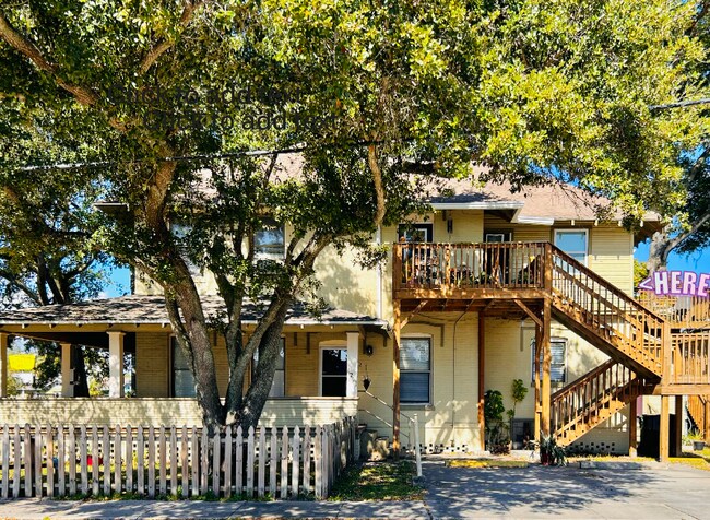 Photo - 4201 N Nebraska Ave Unit Studio- 4