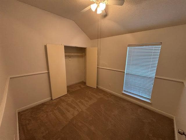 Photo - 10717 Canoe Rd