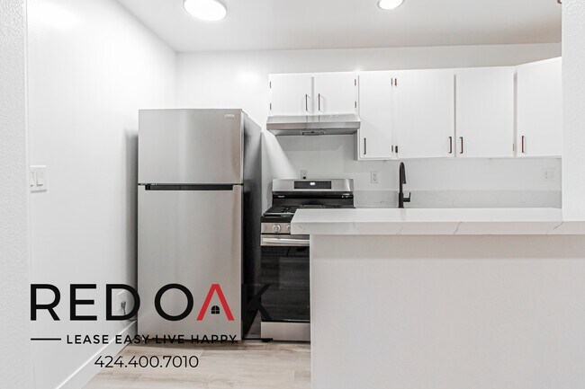 Photo - 901 S Ardmore Ave Unit 101