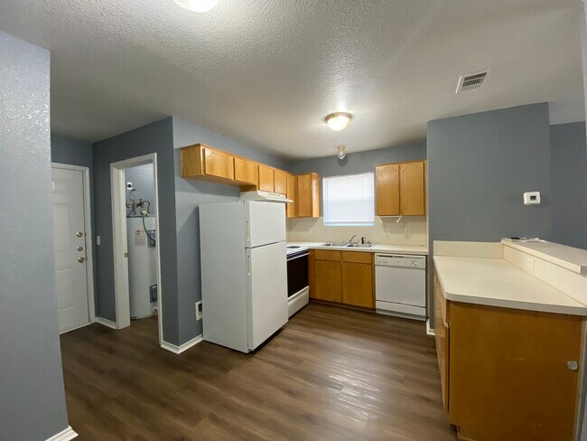 Photo - 4102 Nadine Dr