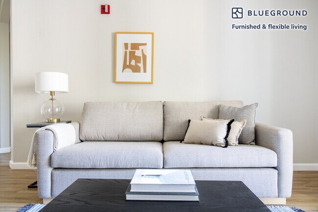 Photo - 20661 Forge Way Unidad FL2-ID572