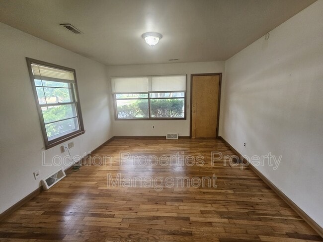 Photo - 1824 Missouri St