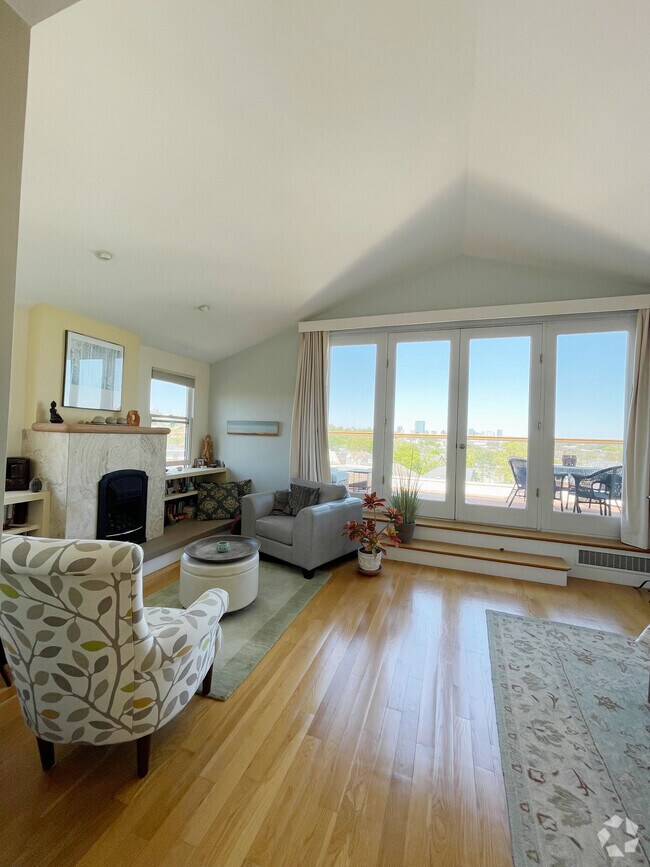 Building Photo - 32 Sheridan St Unit 3 CO Rental