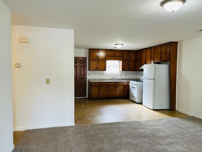 Photo - 812 E Tinsley St