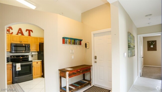 Building Photo - 6645 Huntington Lakes Cir Unit 201 Rental