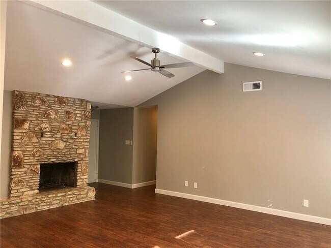 Photo - 3401 Valley Pike Rd