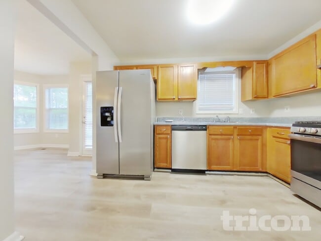 Photo - 104 Ivy Trace Ln