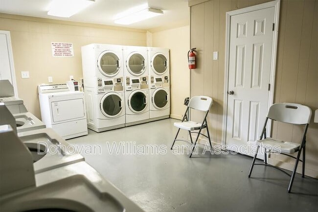 Photo - 4620 Central Ave Unit Apt K