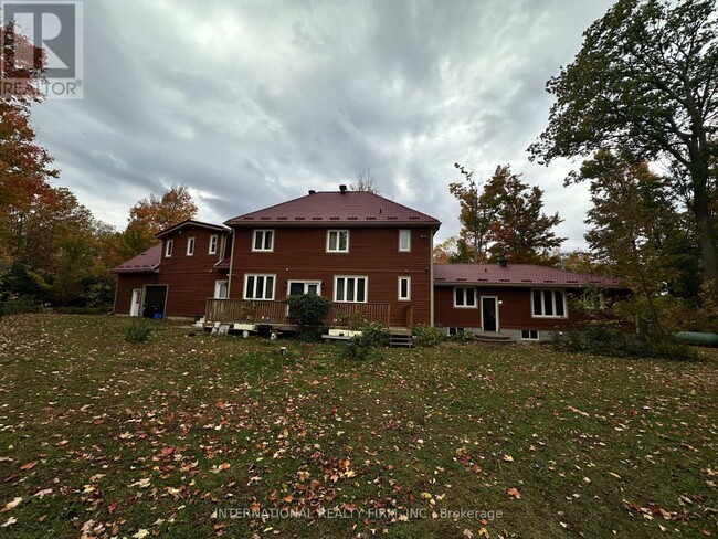 Photo - 1075 Big Bay Point Rd