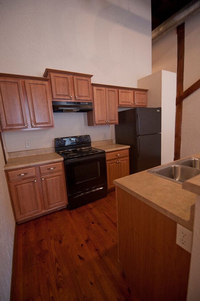 Photo - Stove Works Lofts 205 Unidad SW 205