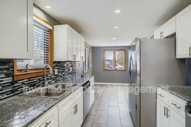 Photo - 5457 E Asbury Ave