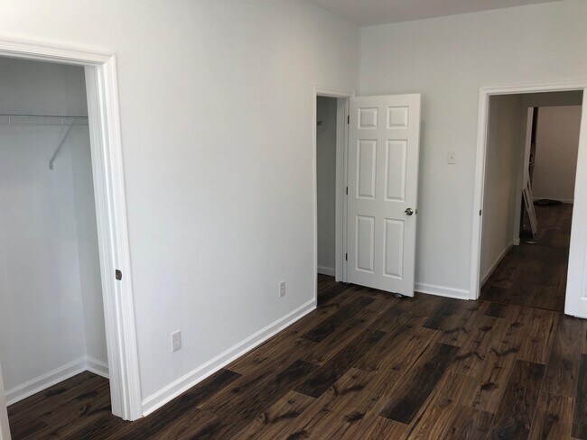 Photo - 4941 Walnut St Unit 2