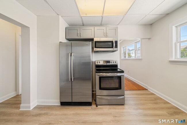 Photo - 712-714 Madison Ave
