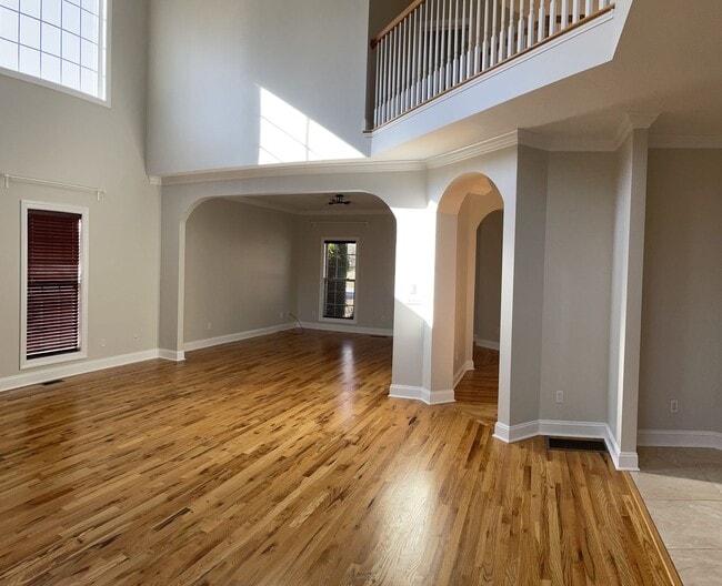 Photo - Spacious home with tons of upgrades! 4 Bedrooms/3.5 bathrooms