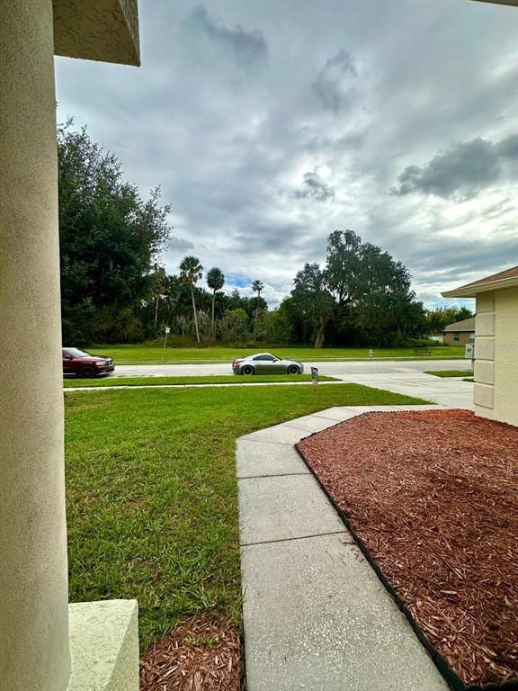 Photo - 2096 The Oaks Blvd