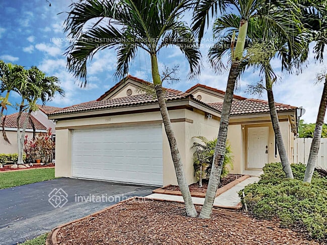 Building Photo - 1380 Presidio Dr