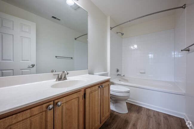 3BR, 3BA - 1,800SF - Primary Bathroom