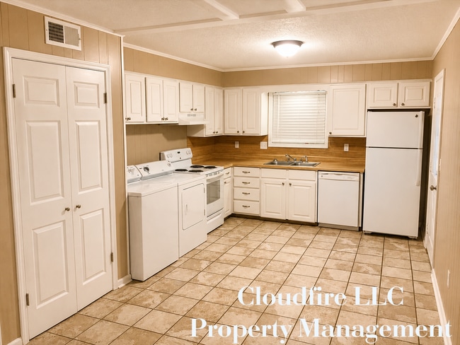 Photo - 226 James Cir Unit 226 James Circle