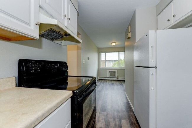 Photo - 8721 W 62nd Ave Unidad 8723
