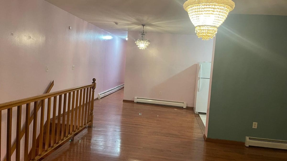 Photo - 2462 Pitkin Ave