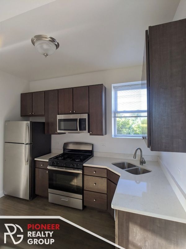 Photo - 2814 N Troy St Unit 3R