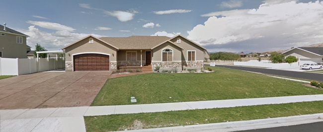 Photo - 1273 N 500 W House