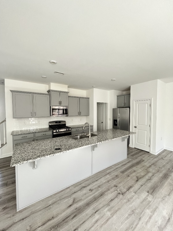 Photo - 135 Orvis Dr