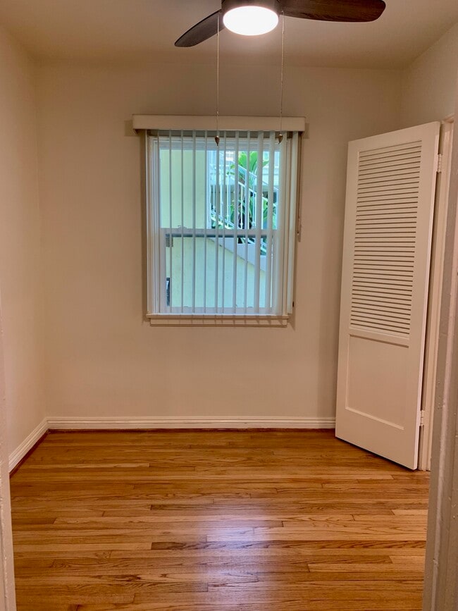 Dining Room (1st shot) - 1045 6th St