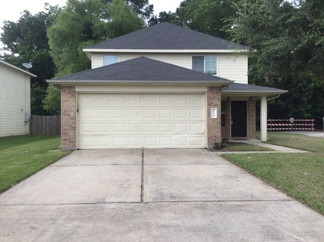 Building Photo - 22270 Queenbury Hills Dr