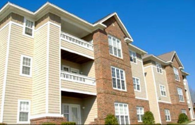 Building Photo - 9749 Campus Walk Ln Unit Campus Walk