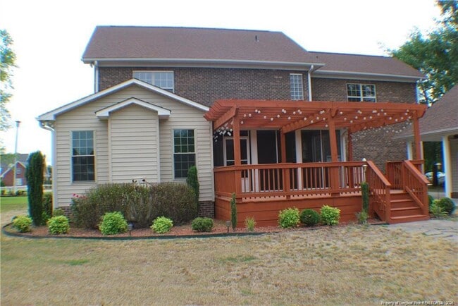 Photo - 845 Log Cabin Dr