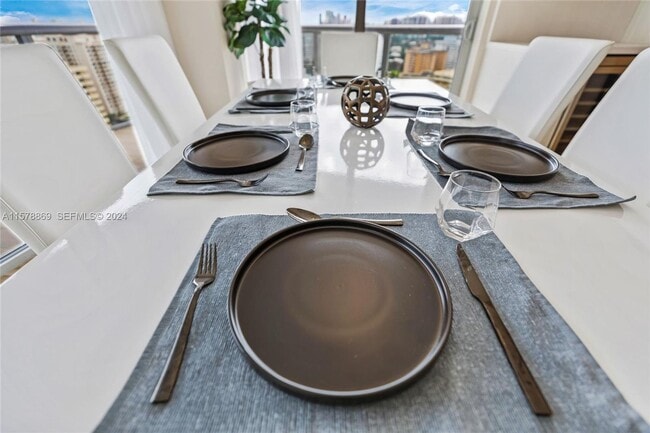 Photo - 2600 E Hallandale Beach Blvd