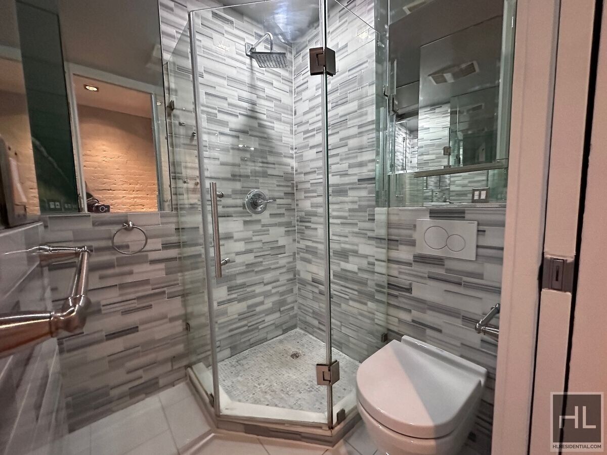 Photo - East 6th Street Unit 2B