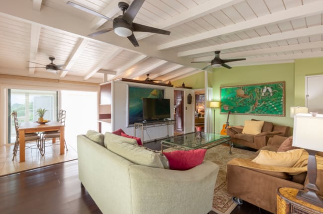 Building Photo - 3 Bed/2 Bath Laie Home with big yard and bonus space