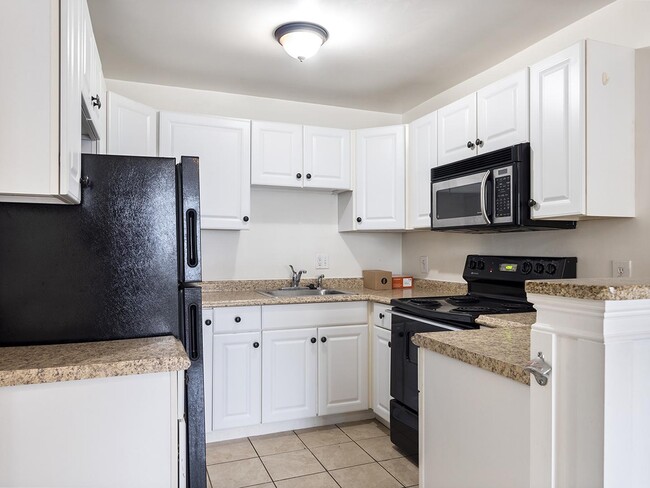 Photo - Bright Eckington apartment 15 min walk from NoMa-Gallaudet Metro