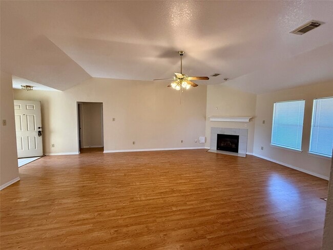 Photo - 1214 28th Ave N