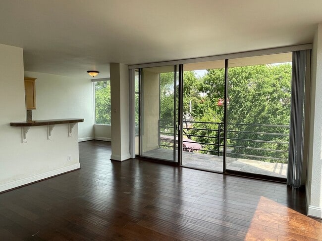 Photo - Downtown Water Front Condo Unit 305