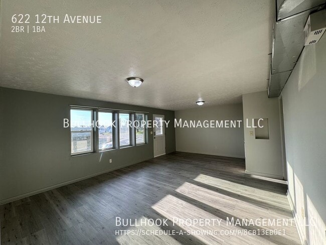 Photo - 622 12th Ave