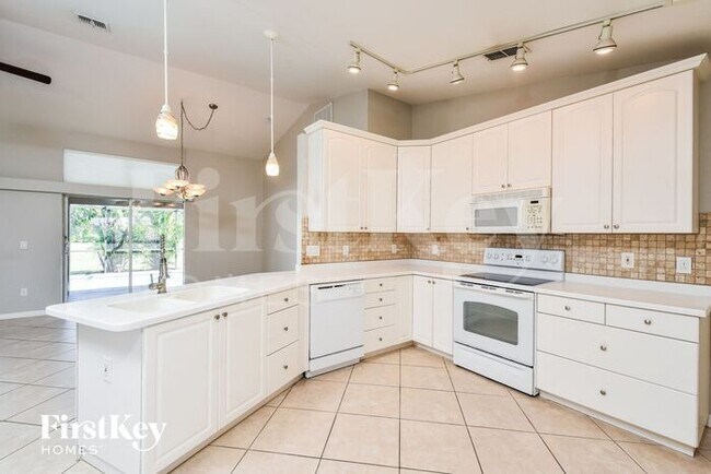 Photo - 1723 SW 43rd St