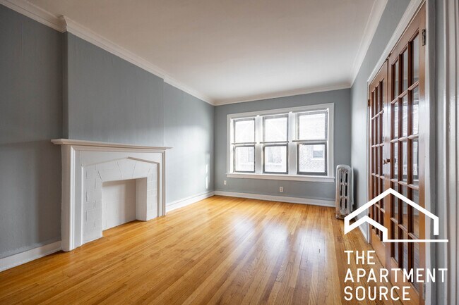 Photo - 1319 W Estes Ave Unit 35