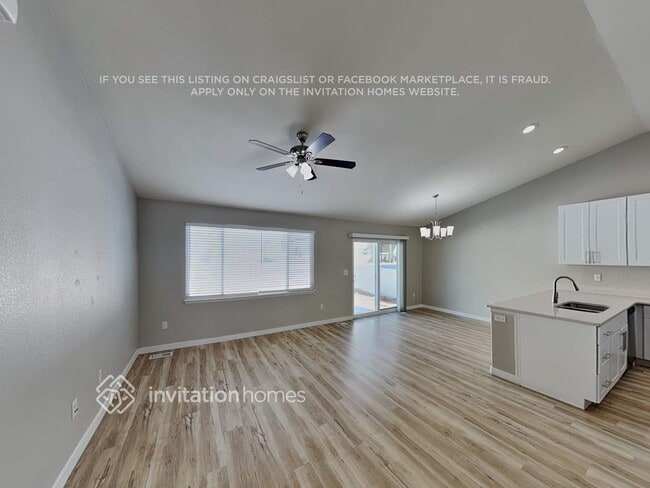 Photo - 8767 16th St