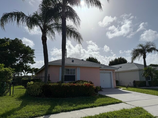 Building Photo - 112 Sunset Blvd Rental
