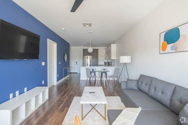 Building Photo - 701 W Rio Salado Pkwy Rental