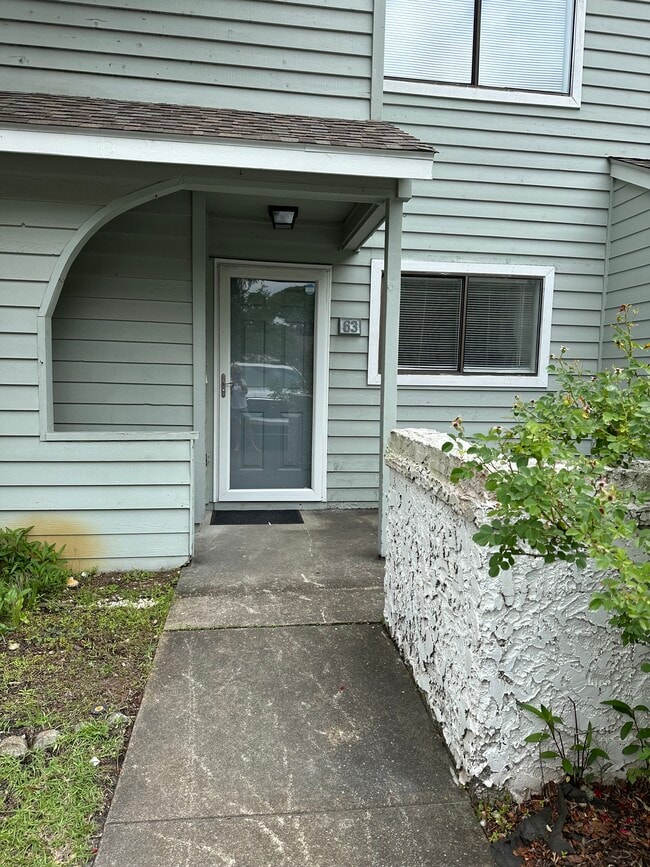 Building Photo - 100 Shadow Moss Pl Unit 63 Rental